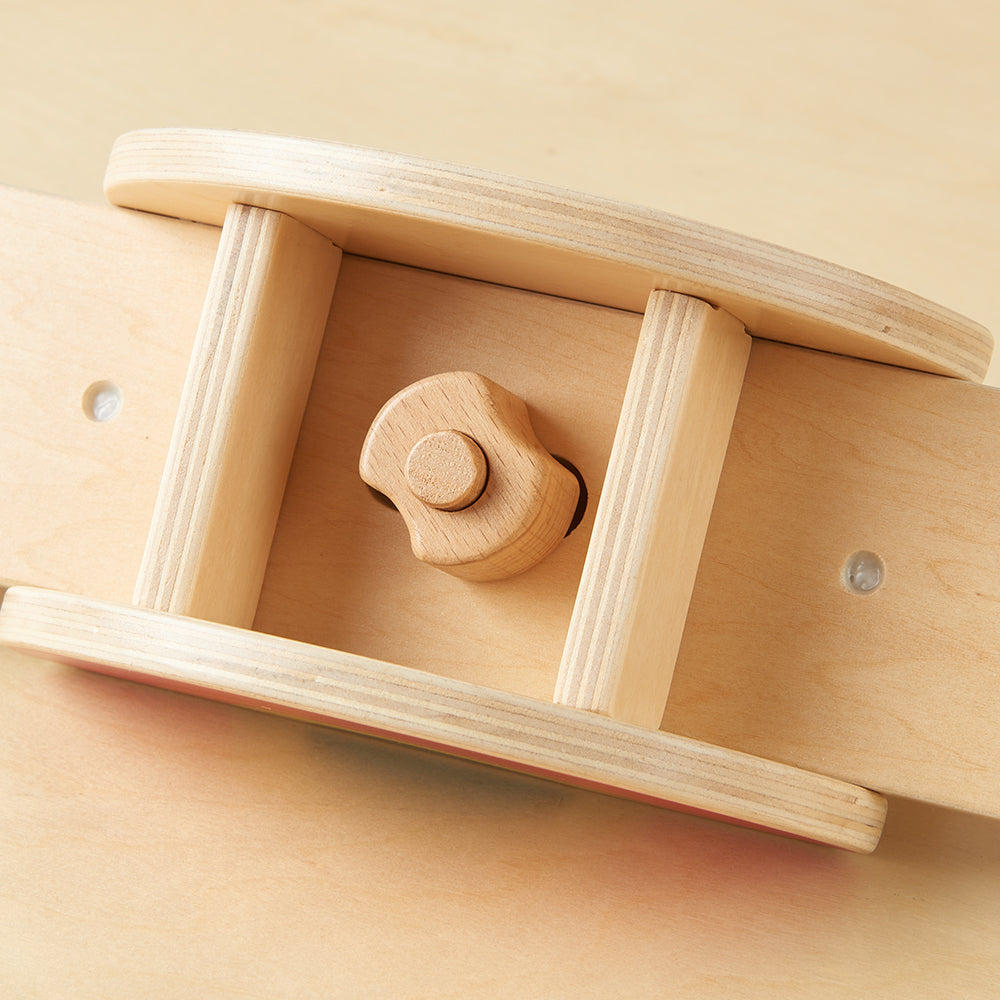 Early childhood learning toy