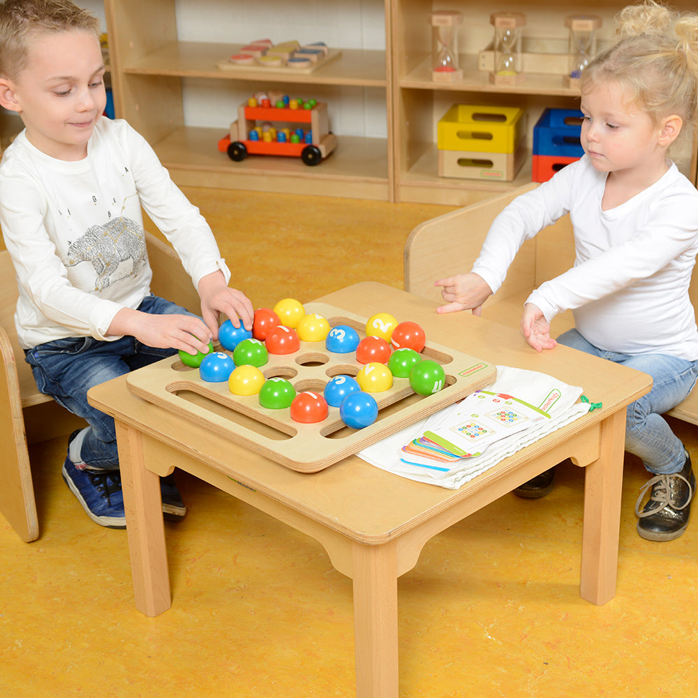 Early maths counting and sequencing activity with jumbo balls