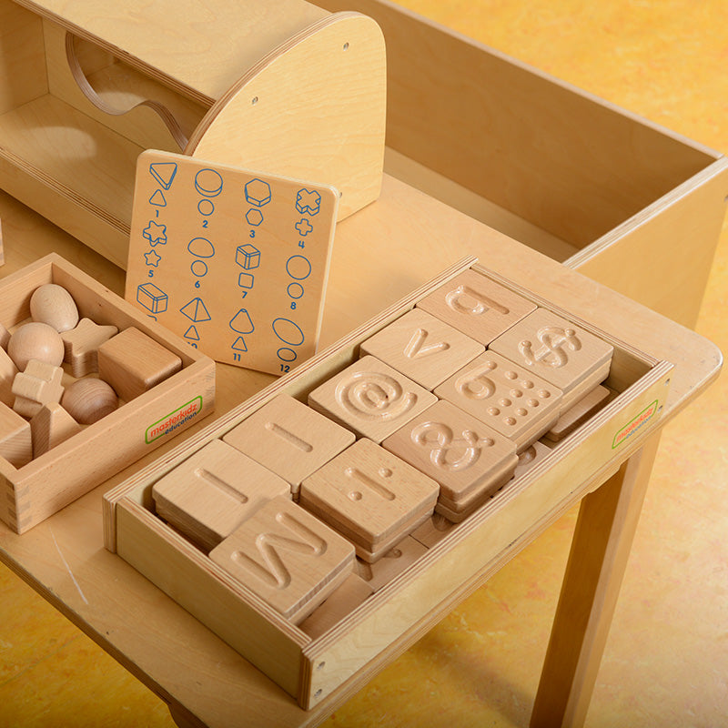 Hands-on shape recognition and literacy activity for preschool