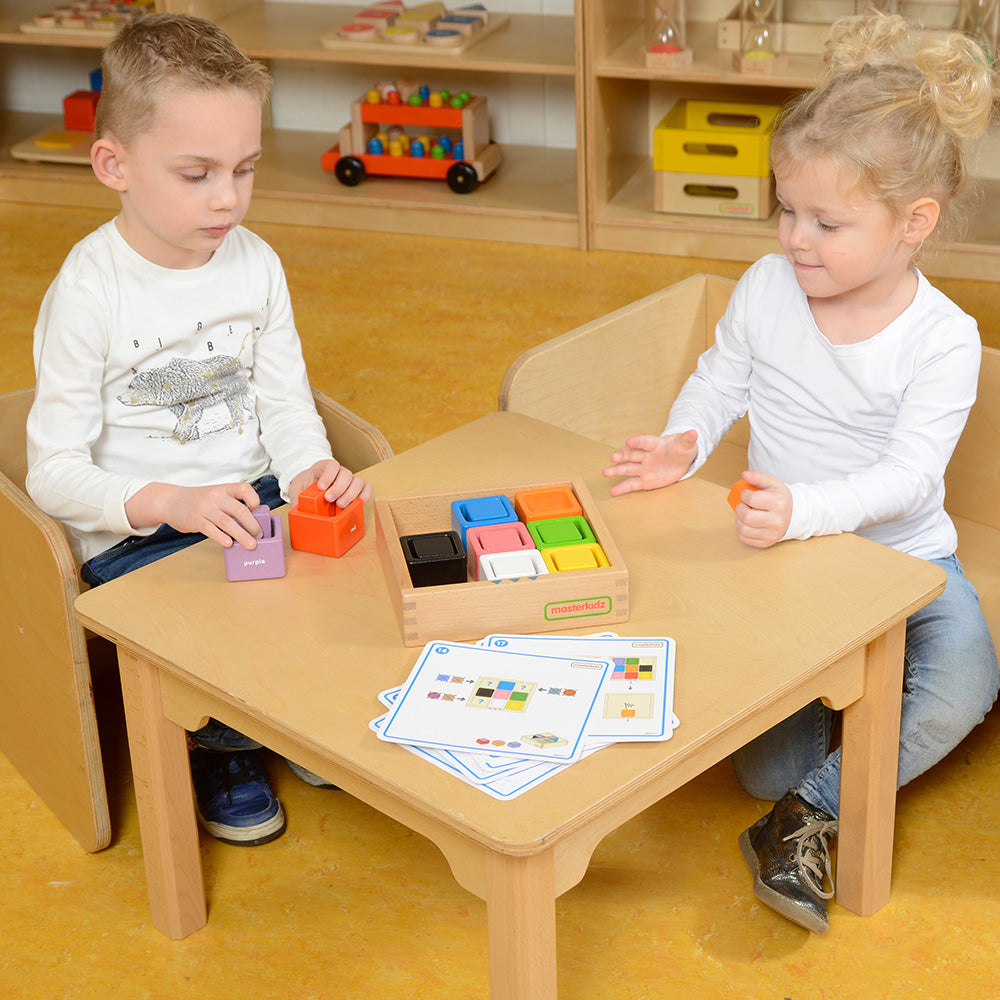 Colour recognition and matching game for preschool