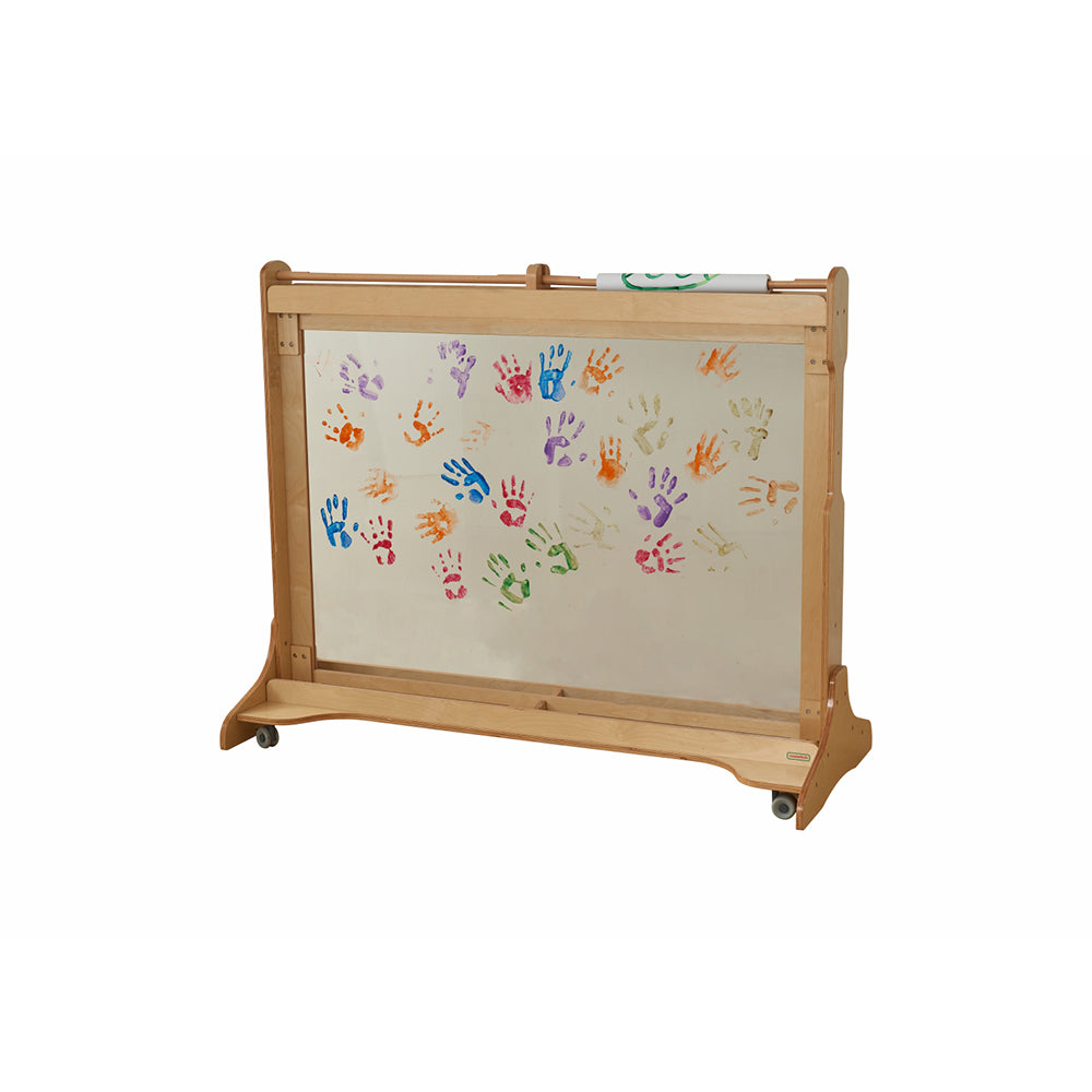 Educational giant painting wall with display and storage functions