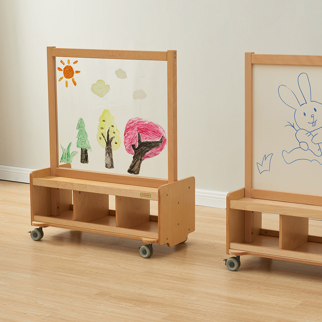 Portable kids art station