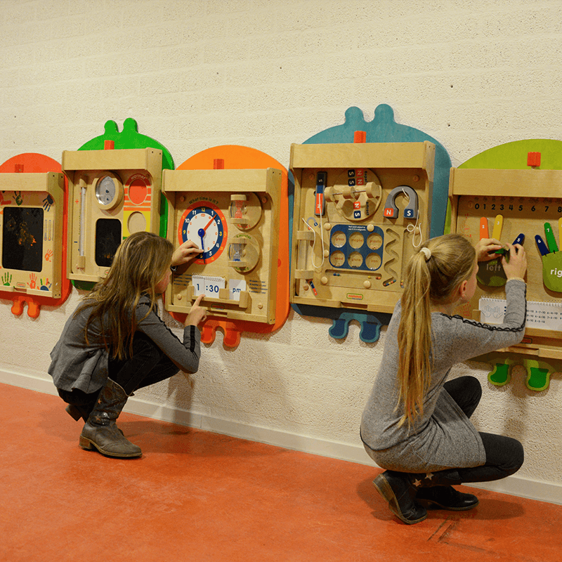 early childhood educational activity；Wall Elements