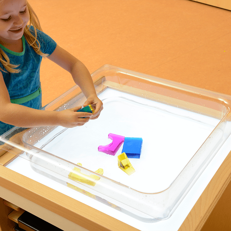 Montessori STEM experiments with water and sand