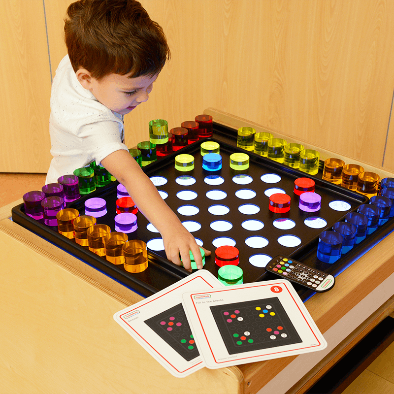 Light table STEM activity set