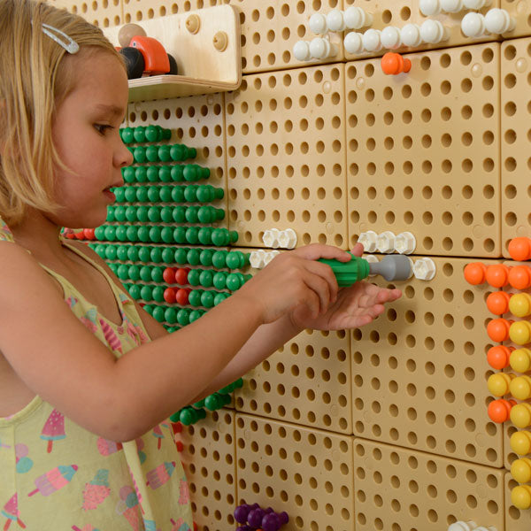 Masterkidz STEM Wall Hand Power Tools 8Pc Set – Ideal for independent play, with a spanner to allow three children to work at once.