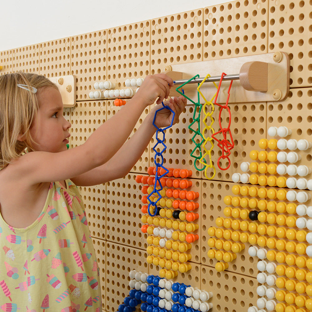 Masterkidz STEM Wall Hanger 40Cm – Efficiently declutter and keep essential items within easy reach.
