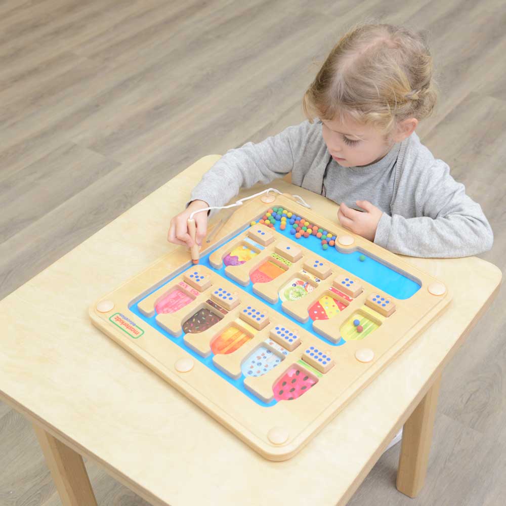 Masterkidz 1-10 counting magnetic maze learning toy