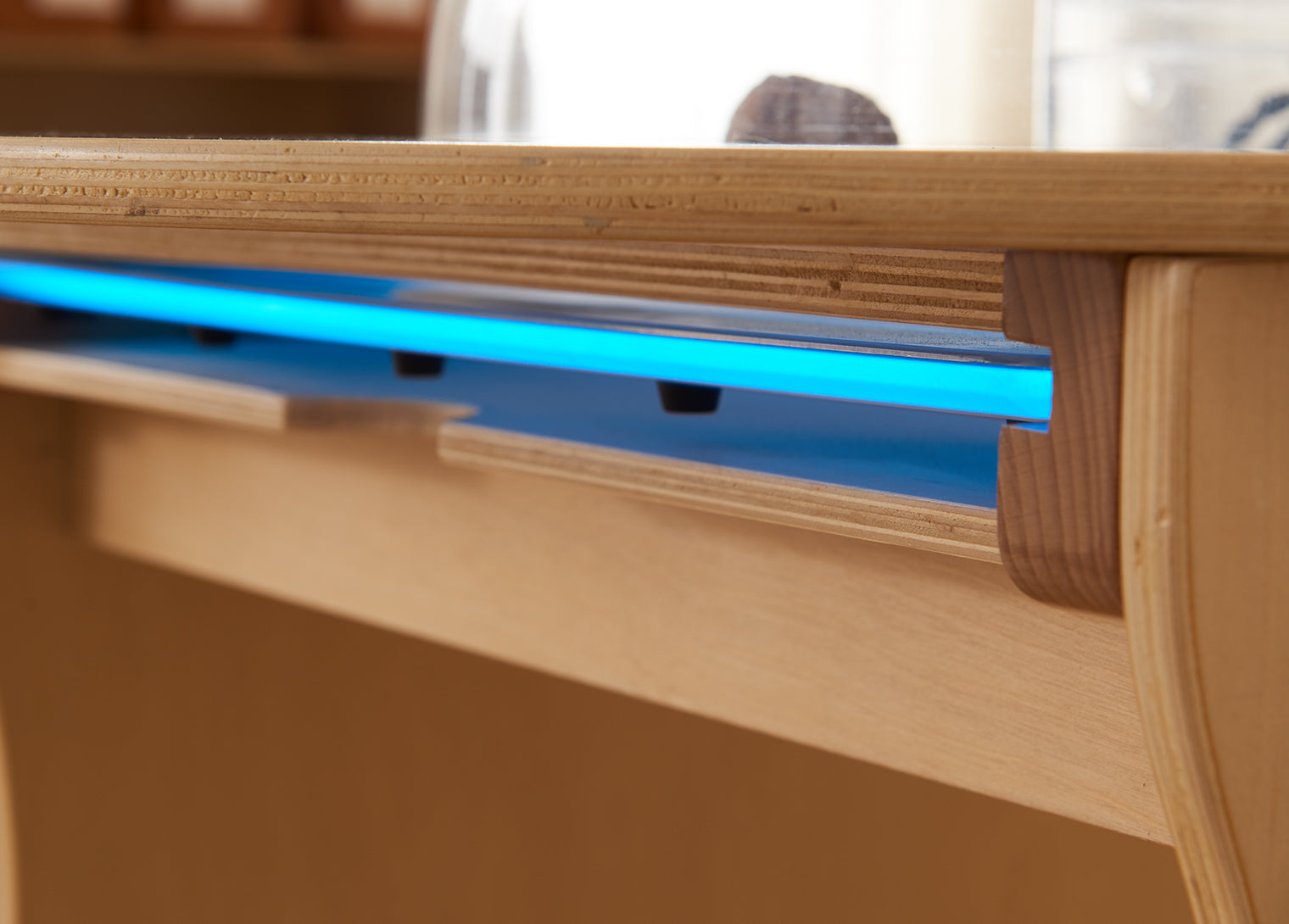 Detailed view of the Masterkidz rounded safety edges and smooth, hardware-free wooden joints.