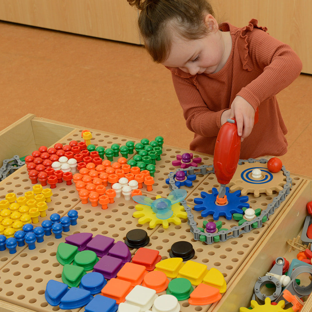 Durable, wide-format table ideal for school and nursery institutions.