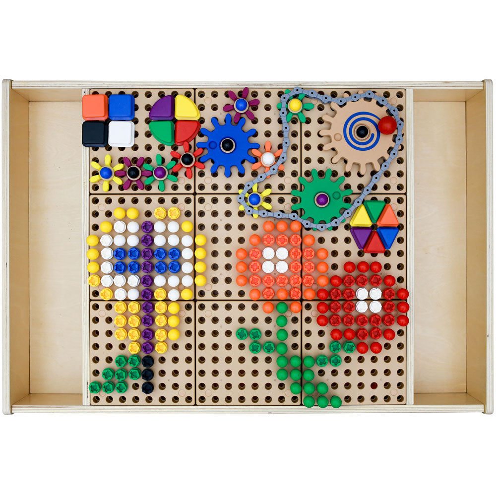 Fine motor skills；Creative building