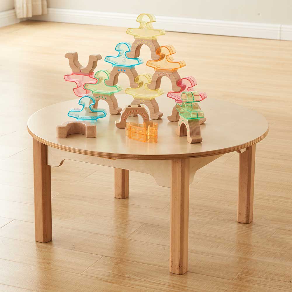 Number matching stacking figures with wooden bases and translucent tops