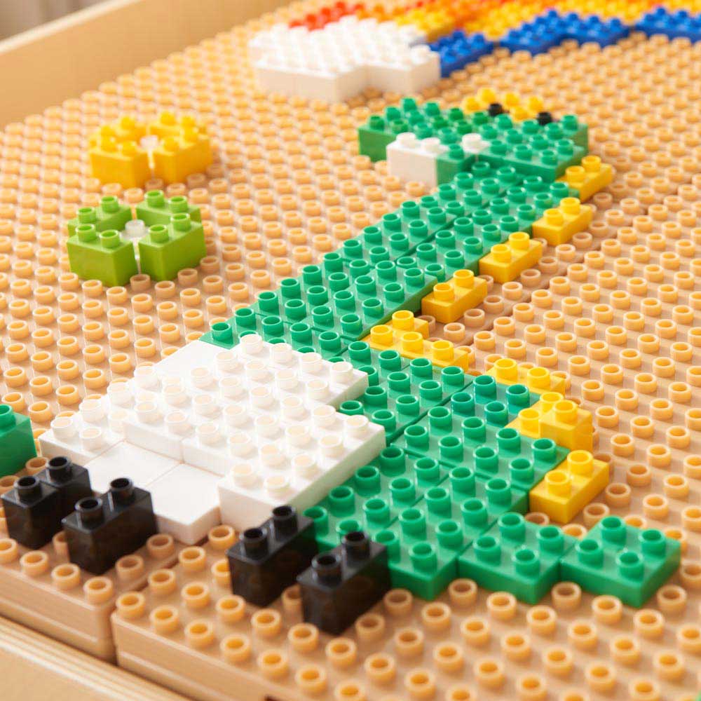 Compatible with the Masterkidz STEM Wall Building Brick Baseplate for even more creative possibilities.