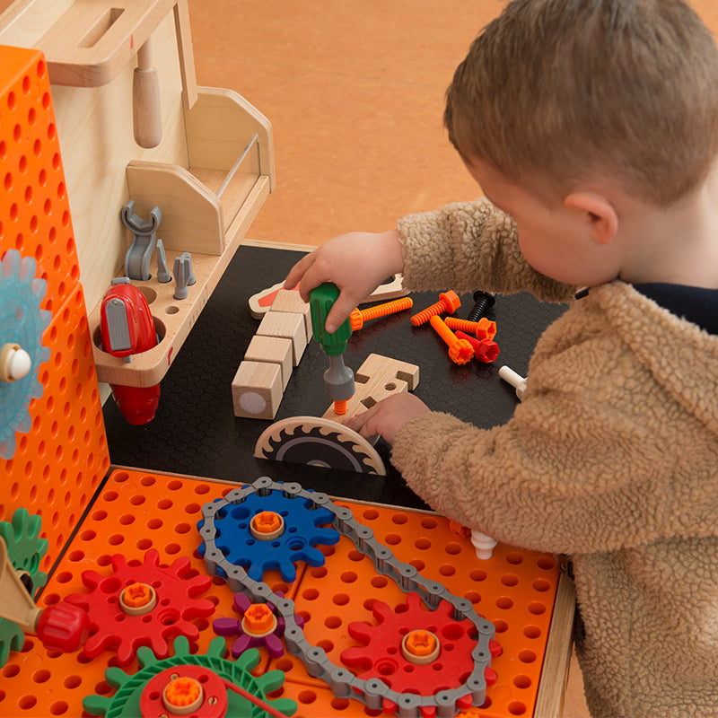 Masterkidz 850L STEM Workbench – ideal for building systems, learning engineering, and hands-on STEM activities