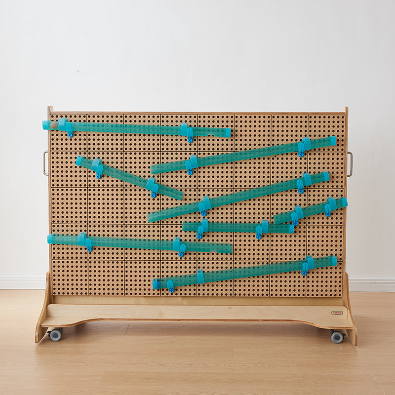 Masterkidz STEM Water Chute & Ball Run – 92 Piece Engineering Activity Set