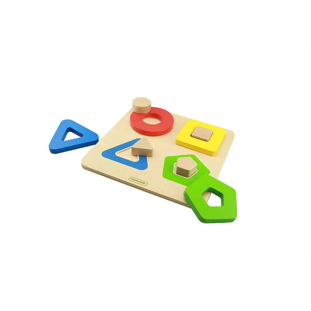 Spark scientific curiosity. Watch as they discover hidden details and new perspectives.