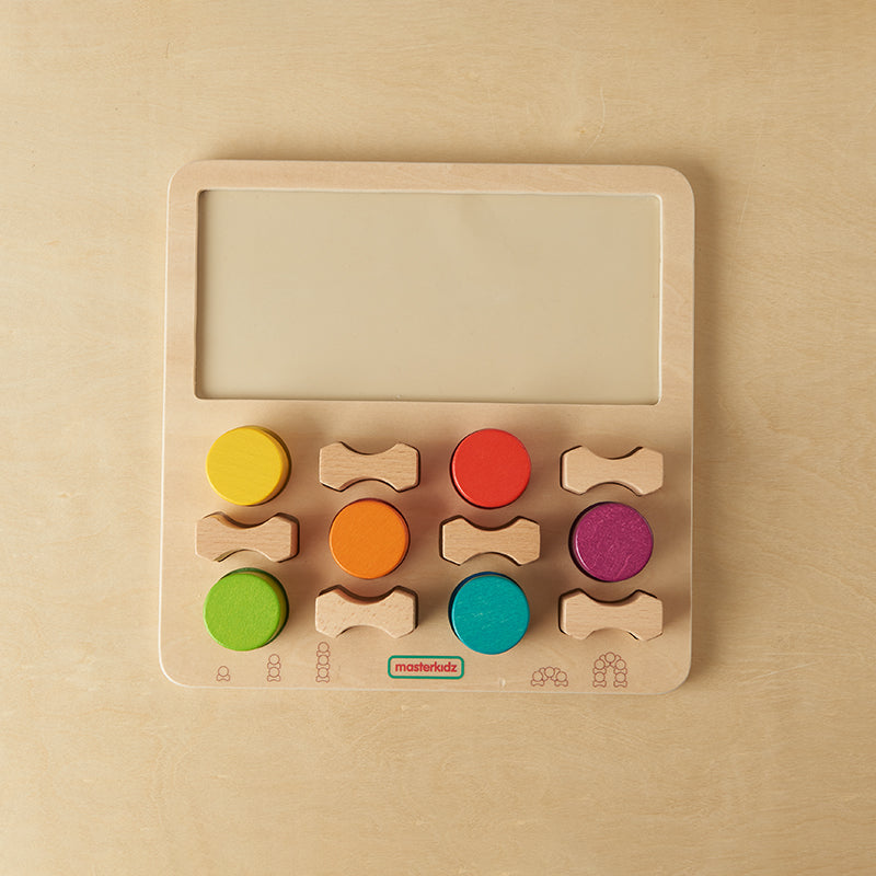 Hands-on toy for children to improve logical thinking by stacking and arranging colourful rings.