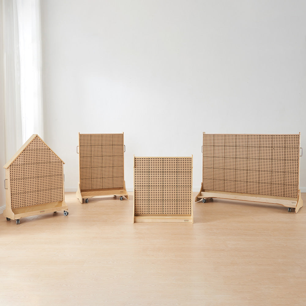 Wooden engineering activity wall with interchangeable accessories